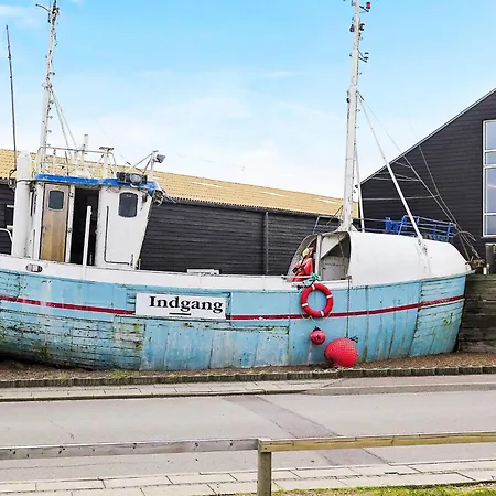 4 Person In Thyboron-by Traum *