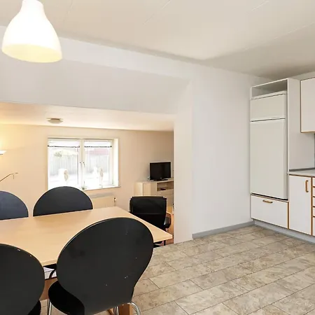 4 Person In Thyboron-by Traum Thyborøn