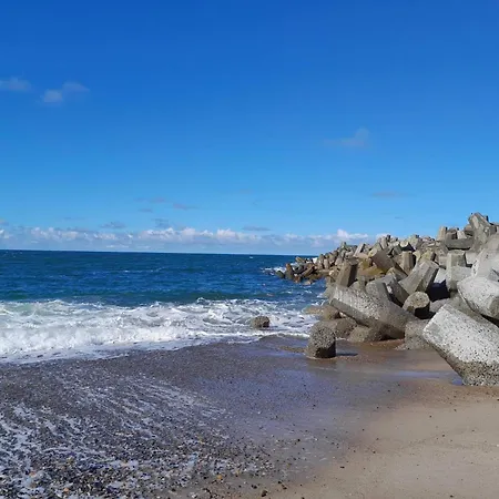 4 Person In Thyboron-by Traum * Thyborøn